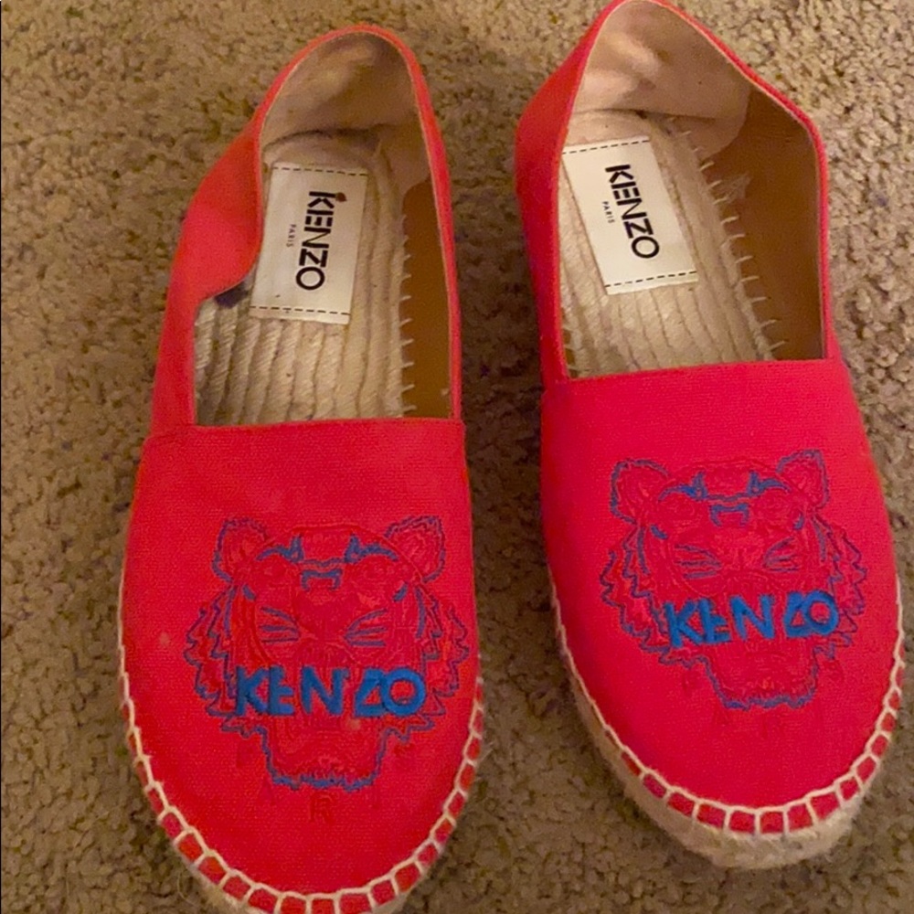 Kenzo
Women's Tiger-Embroidered Espadrille Flats